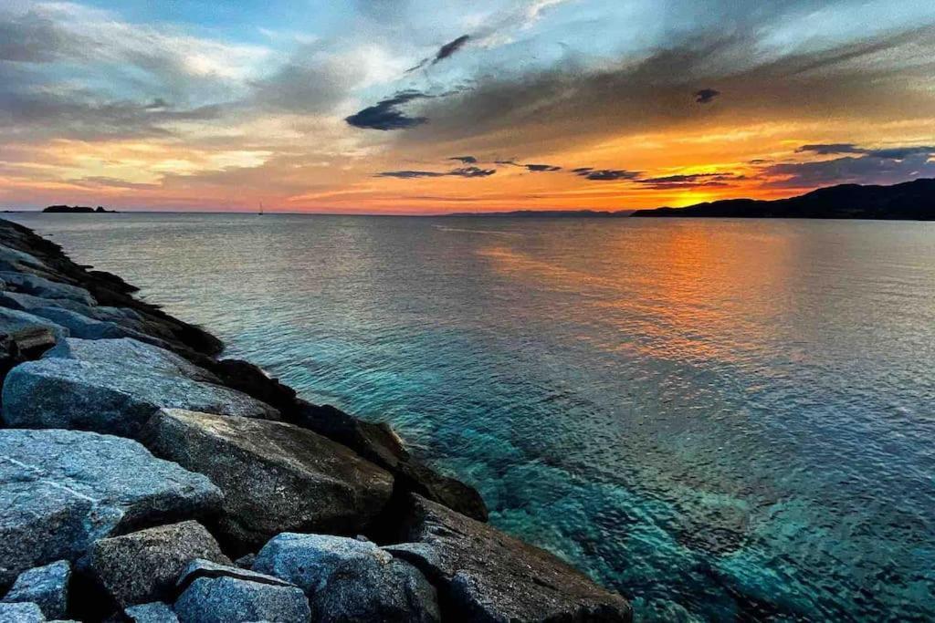Rokkaria Holidays Apartments Villasimius Luaran gambar